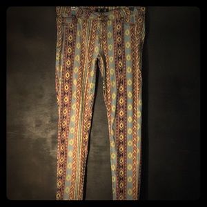 Patterned Skinny Jeans from forever 21